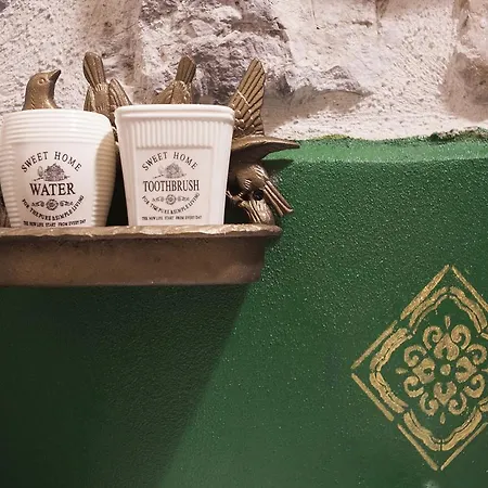 Oda ve Kahvaltı Contrada Lunga Abbadia Lariana