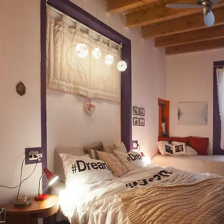 Contrada Lunga Oda ve Kahvaltı